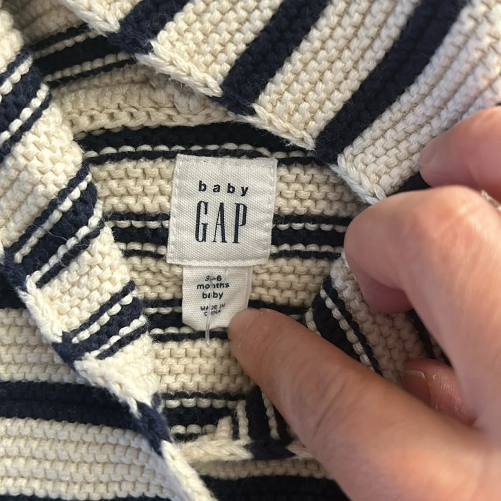 Baby Gap Stripe Star Garter Hoodie Cardigan. Unisex. 3-6 mo
